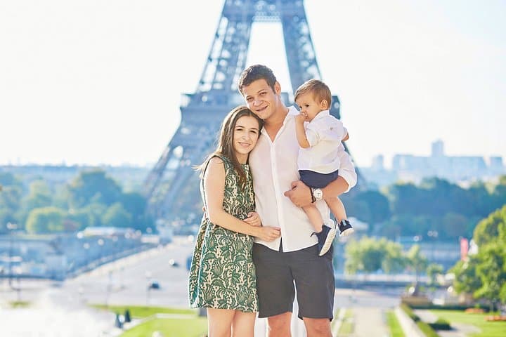 Paris: Eiffel Tower Photo Shoot — photo 5