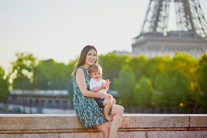 Paris: Eiffel Tower Photo Shoot — photo 8