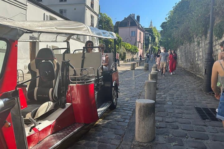 Highlights of Paris in Private Eco Tuk Tuk tours — photo 9
