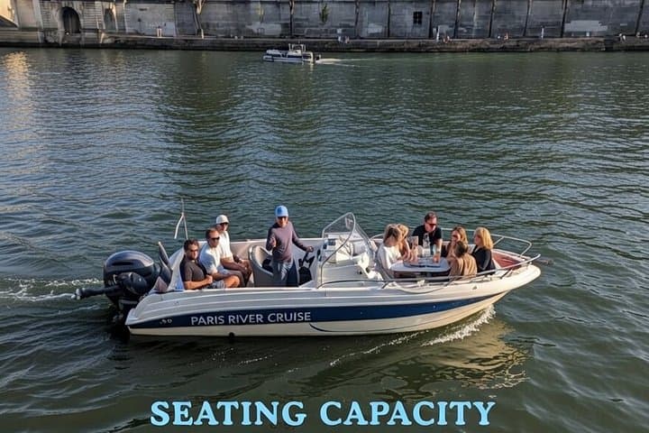 Paris Private Seine River Cruise with your Captain Guide — photo 16
