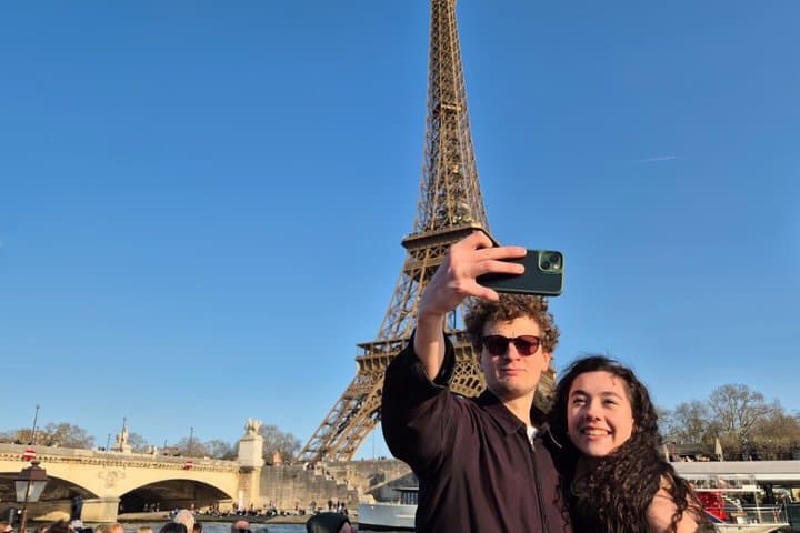 Paris Seine River Sunset & Evening Champagne Cruises — photo 9