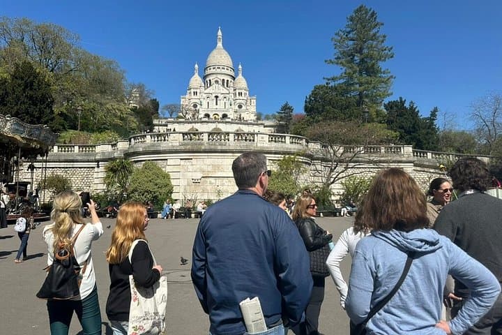 Paris 30+ Sights: Montmartre, Eiffel Tower & Arc Entry — photo 9