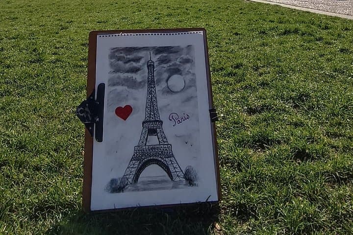Eiffel Tower Drawing Workshop at the Eiffel Tower — photo 12