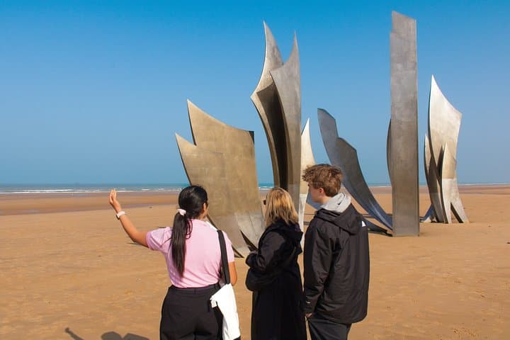 Normandy D-Day Sites from Paris in Small Group with Lunch & Cider — photo 7