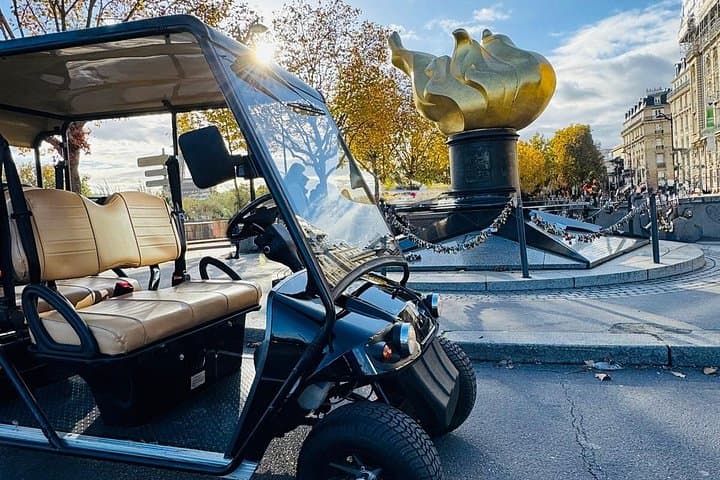 Private tour in Paris by electric GULFART — photo 5