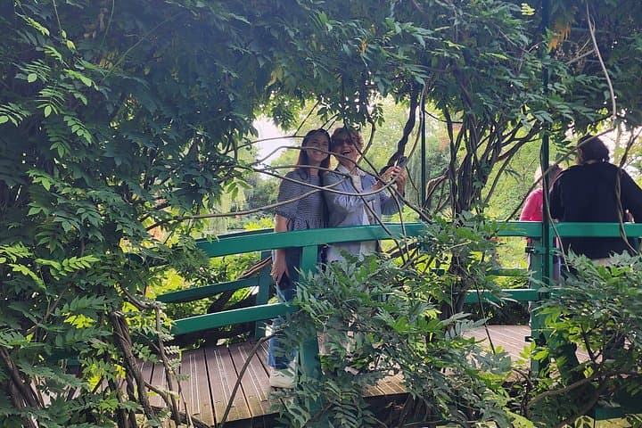 Claude Monet guided daytrip to Giverny, Vernon, Rouen from Paris — photo 15