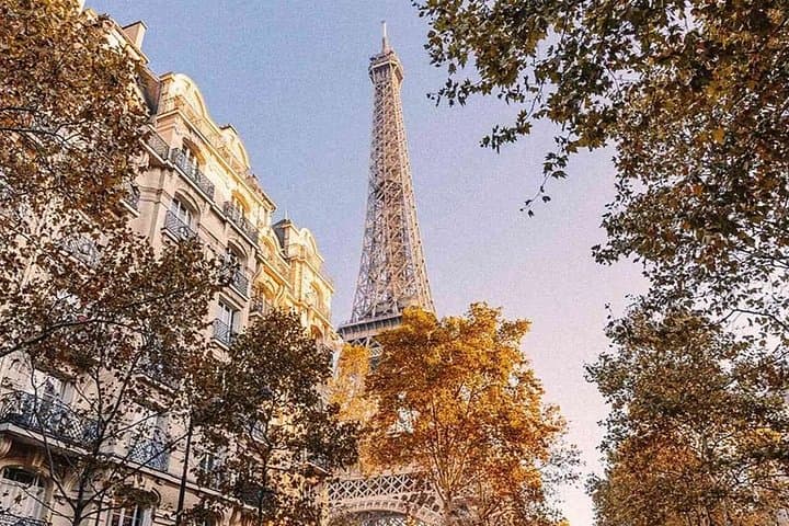 Paris day city tour by Car — photo 3