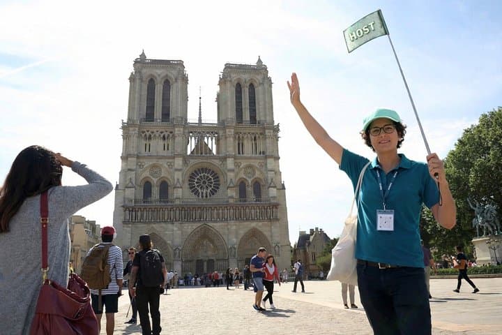 Notre Dame Interior with Crypt, Macaron or Lunch options — photo 3