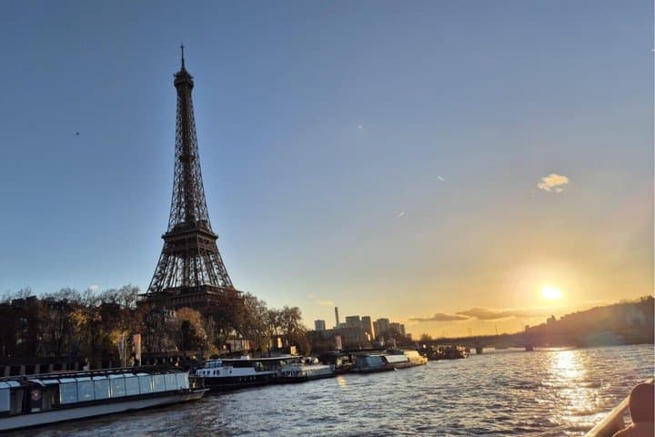 Paris Seine River Sunset & Evening Champagne Cruises — photo 18