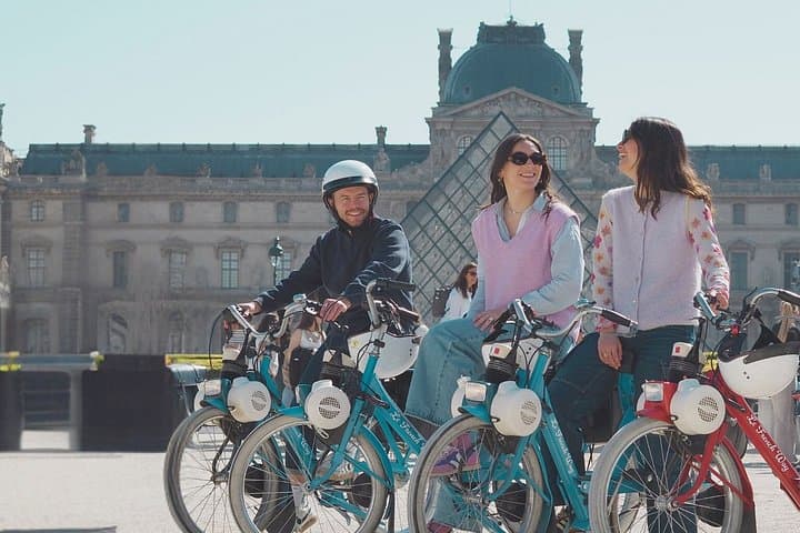 Electric Vintage Solex Tour – Louvre, Palais Royal & Concorde — photo 5