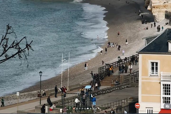 From Paris: a day tour to the cliffs of Étretat and Honfleur — photo 9