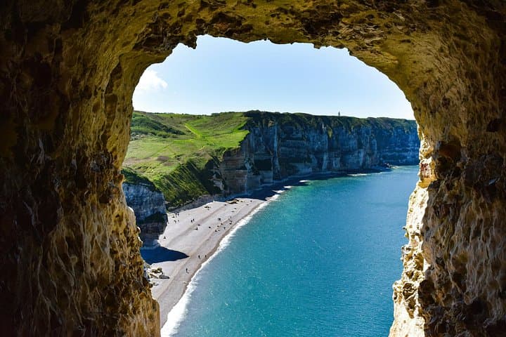 From Paris: a day tour to the cliffs of Étretat and Honfleur — photo 11