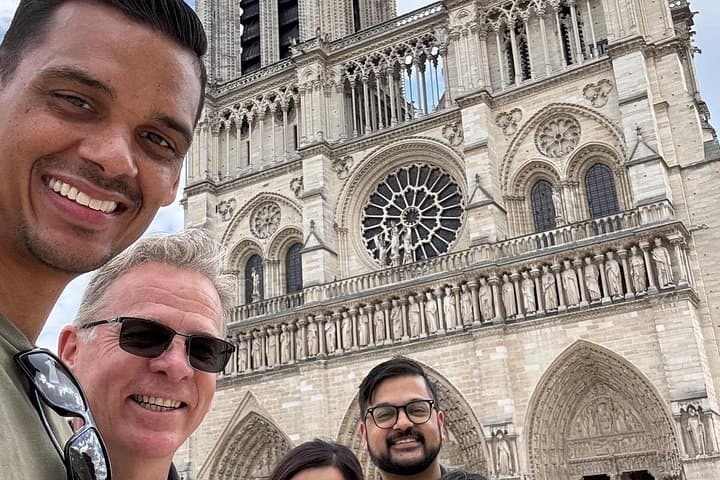 1st Day in Paris Discovery Private Tour: 'How-to' Orientation & Sightseeing Fun! — photo 1