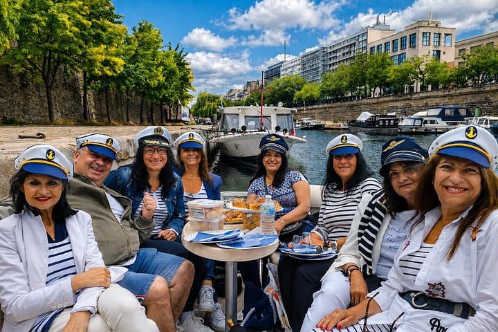 Private cruise with Paris water way — photo 7