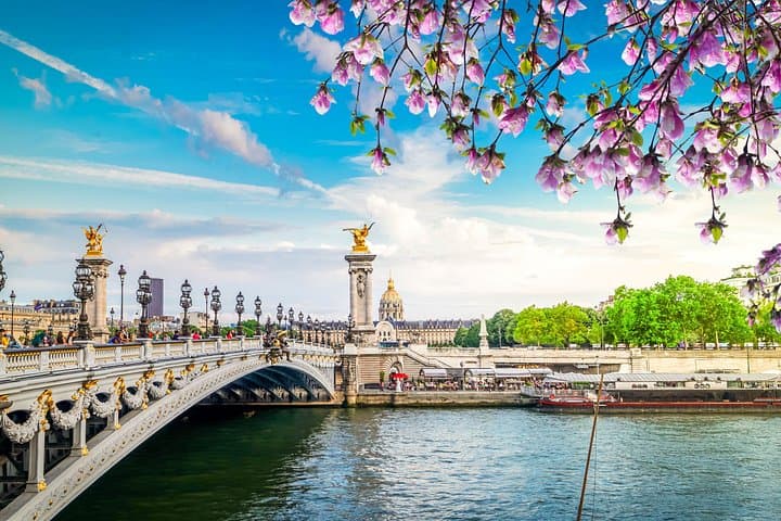 Evening Seine River Cruise with Musical Ambiance — photo 3
