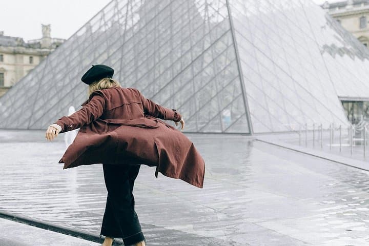 Paris Highlights — Private City Tour by van & Optional Champagne — photo 3