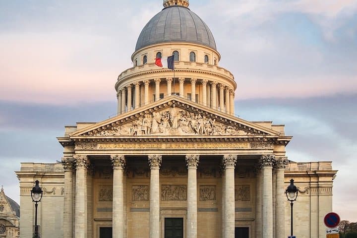 Paris Highlights — Private City Tour by van & Optional Champagne — photo 8