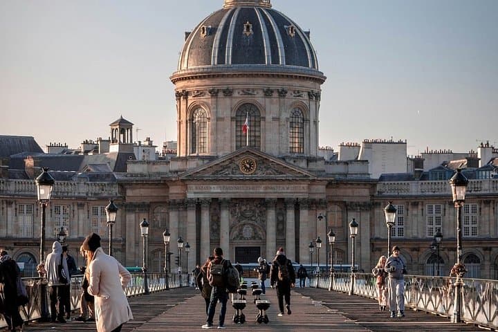 Paris Highlights — Private City Tour by van & Optional Champagne — photo 11