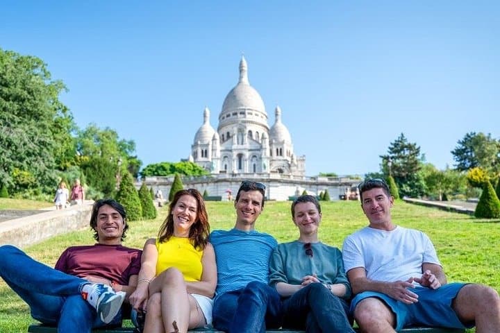 Semi-Private Paris in a Day Tour: Louvre, Montmartre & Notre Dame — photo 1