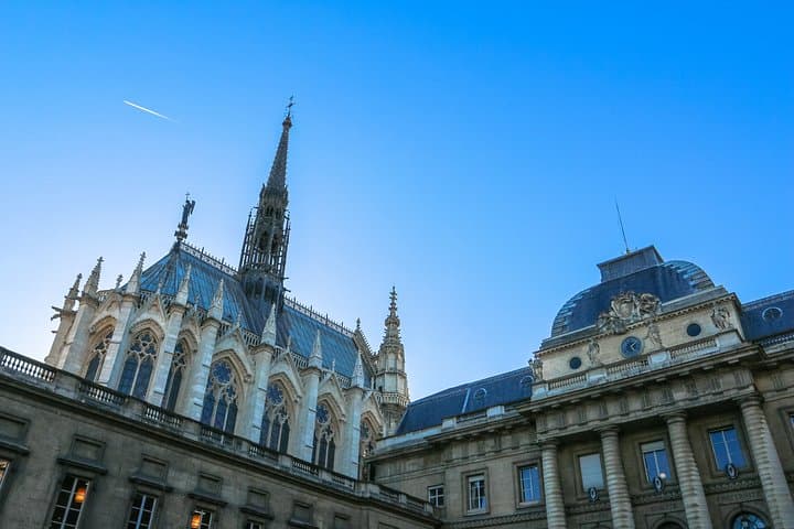 Paris Sainte Chapelle Small Group Guided Tour — photo 11