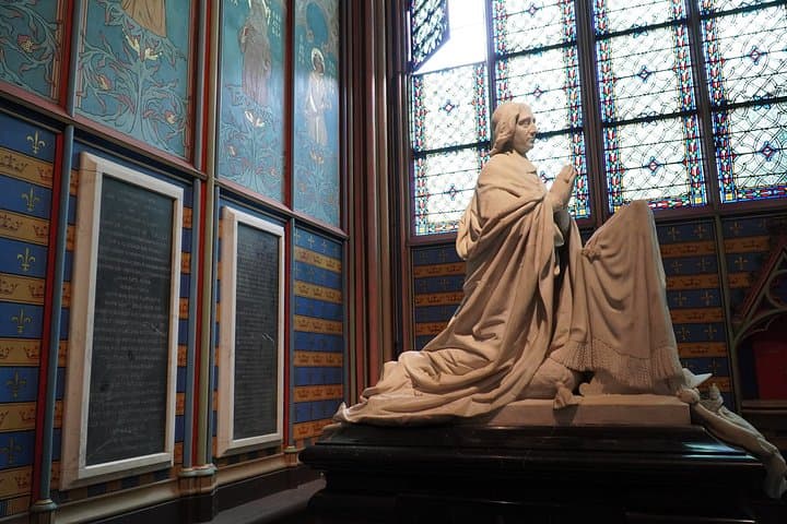 Paris Notre-Dame Interior Guided Tour with Scheduled Group Access — photo 9