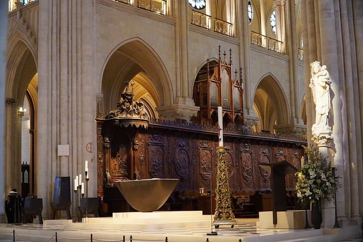 Paris Notre-Dame Interior Guided Tour with Scheduled Group Access — photo 14