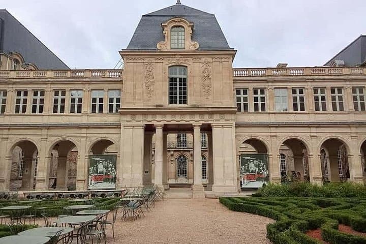 Paris Carnavalet Museum Guided Tour — photo 1