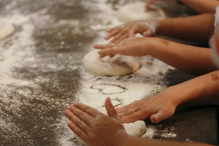 French Baguette Masterclass in a Real Paris Bakery — photo 2