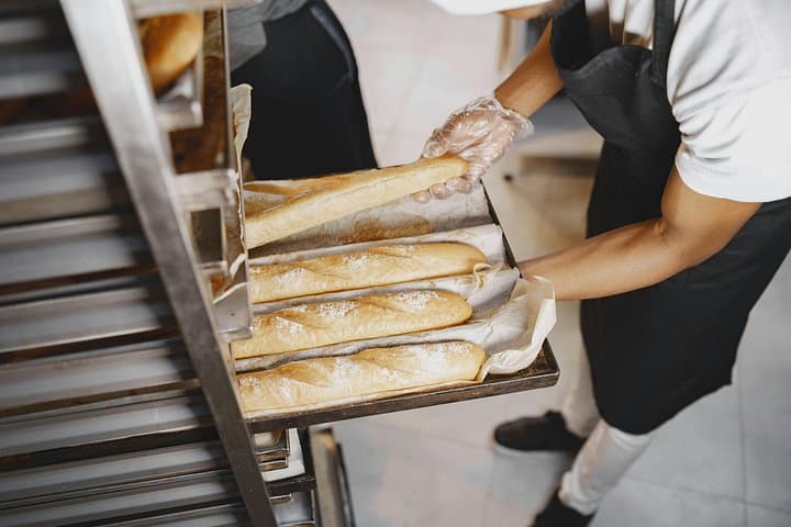 French Baguette Masterclass in a Real Paris Bakery — photo 5