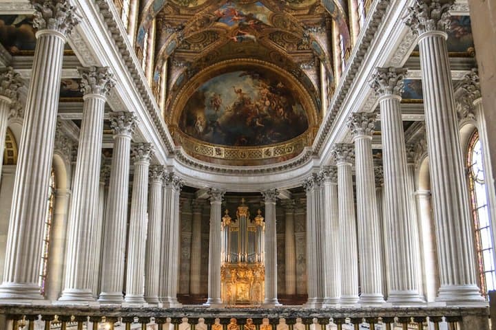 Versailles Palace and Gardens Tour by Train from Paris — photo 6