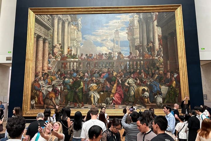 Paris: Louvre Museum Semi Private Tour — photo 12
