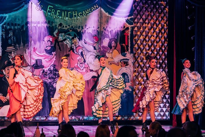 Paris La Nouvelle Eve Cabaret Show in Montmartre — photo 13