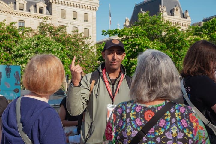 Inside Notre-Dame Tour with a Licensed Guide — photo 6