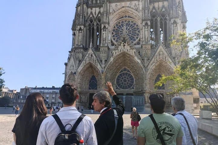 Champagne Day Trip from Paris with 4 Tastings, Reims & Cellars — photo 3
