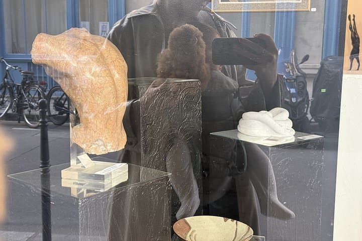 Paris Art Galleries Private Tour with a Curator — photo 5