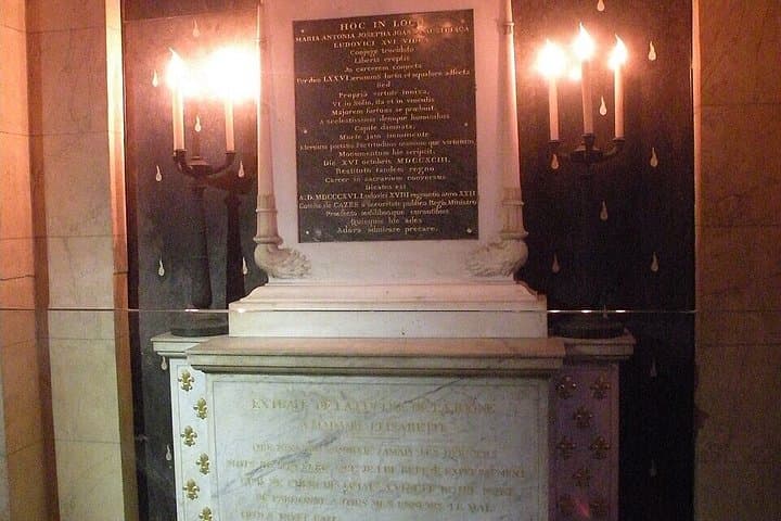 Conciergerie Paris Entry Tickets with Audio Guide Tablet — photo 5