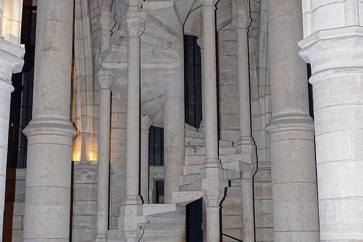 Conciergerie Paris Entry Tickets with Audio Guide Tablet — photo 7