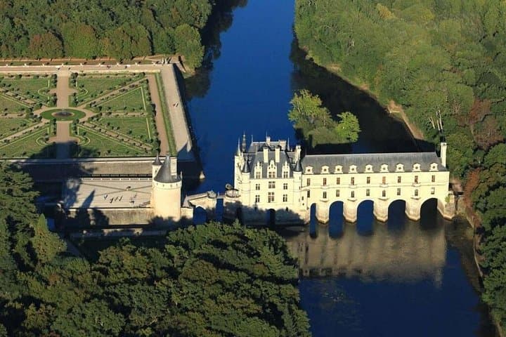 Private Chauffeur Service from Paris to Loire Valley Castles — photo 13