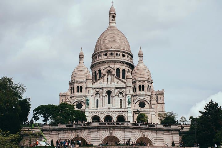 Paris Montmartre Walking Tour Sacré-Cœur, Artists and Hidden Gems — photo 1