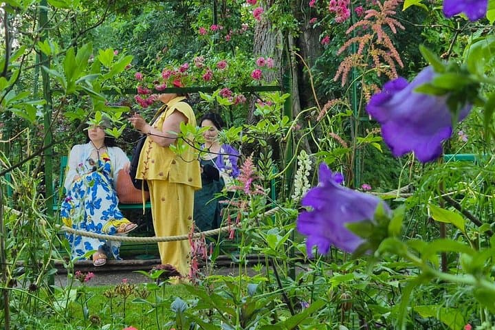 Paris to Giverny Half Day Trip Monet's House & Gardens by Minivan — photo 8