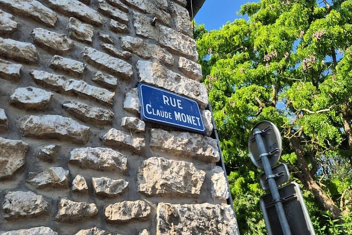 Paris to Giverny Half Day Trip Monet's House & Gardens by Minivan — photo 9
