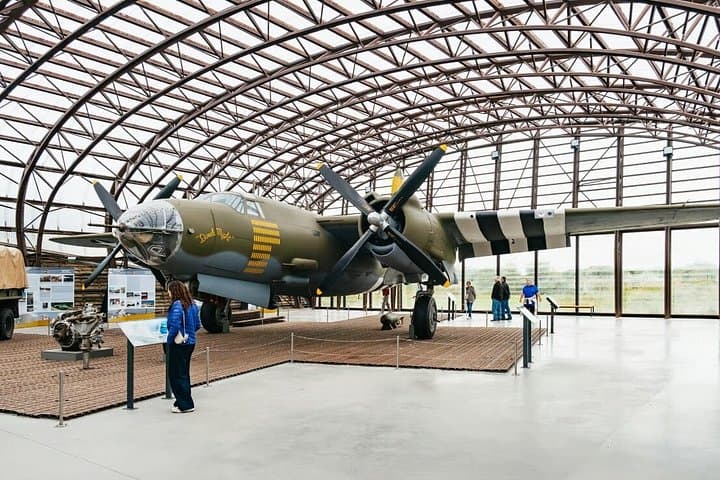 Normandy D Day Sites and Cemetery Day Trip from Paris with Lunch — photo 5