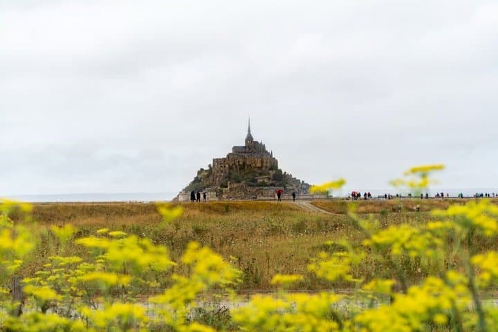 Mont Saint Michel Day Trip from Paris with English Speaking Guide — photo 10