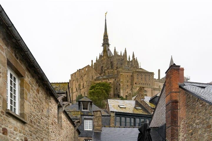Mont Saint Michel Day Trip from Paris with English Speaking Guide — photo 9