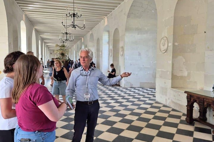 Loire Valley Castles Tour with Chambord and Chenonceau from Paris — photo 16