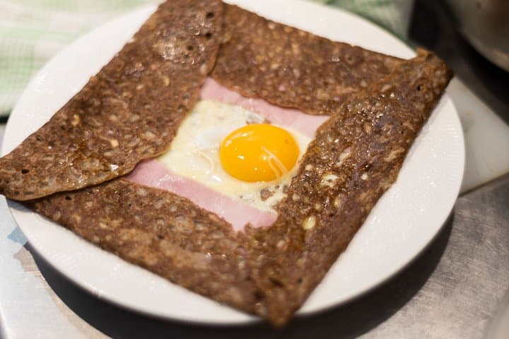 Notre Dame and Latin Quarter Food Tour with 10 Authentic Tastings — photo 5