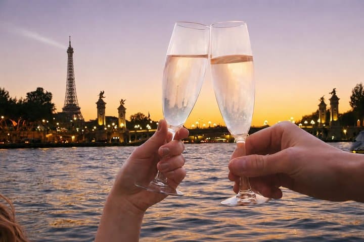 Paris Seine River Sunset & Evening Champagne Cruises — photo 1