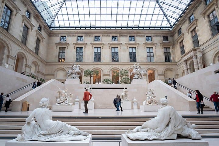 Paris Louvre Museum Guided Tour with Tickets — photo 4