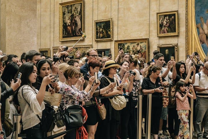 Paris Louvre Museum Guided Tour with Tickets — photo 2