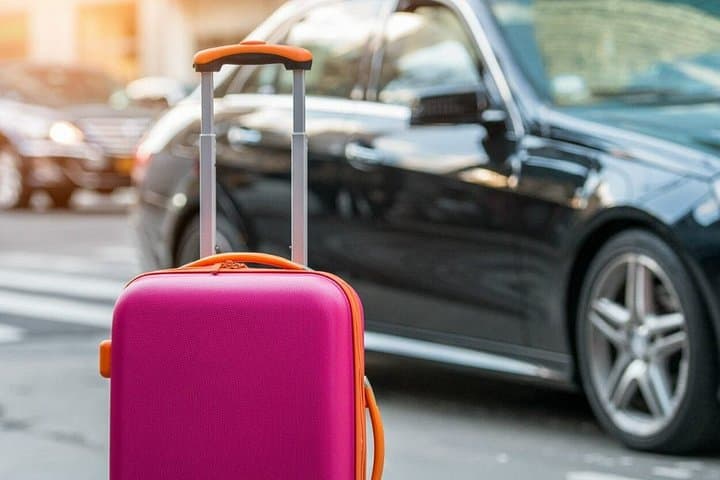 Paris Private Departure Transfer: Hotel to CDG or Orly Airport — photo 10